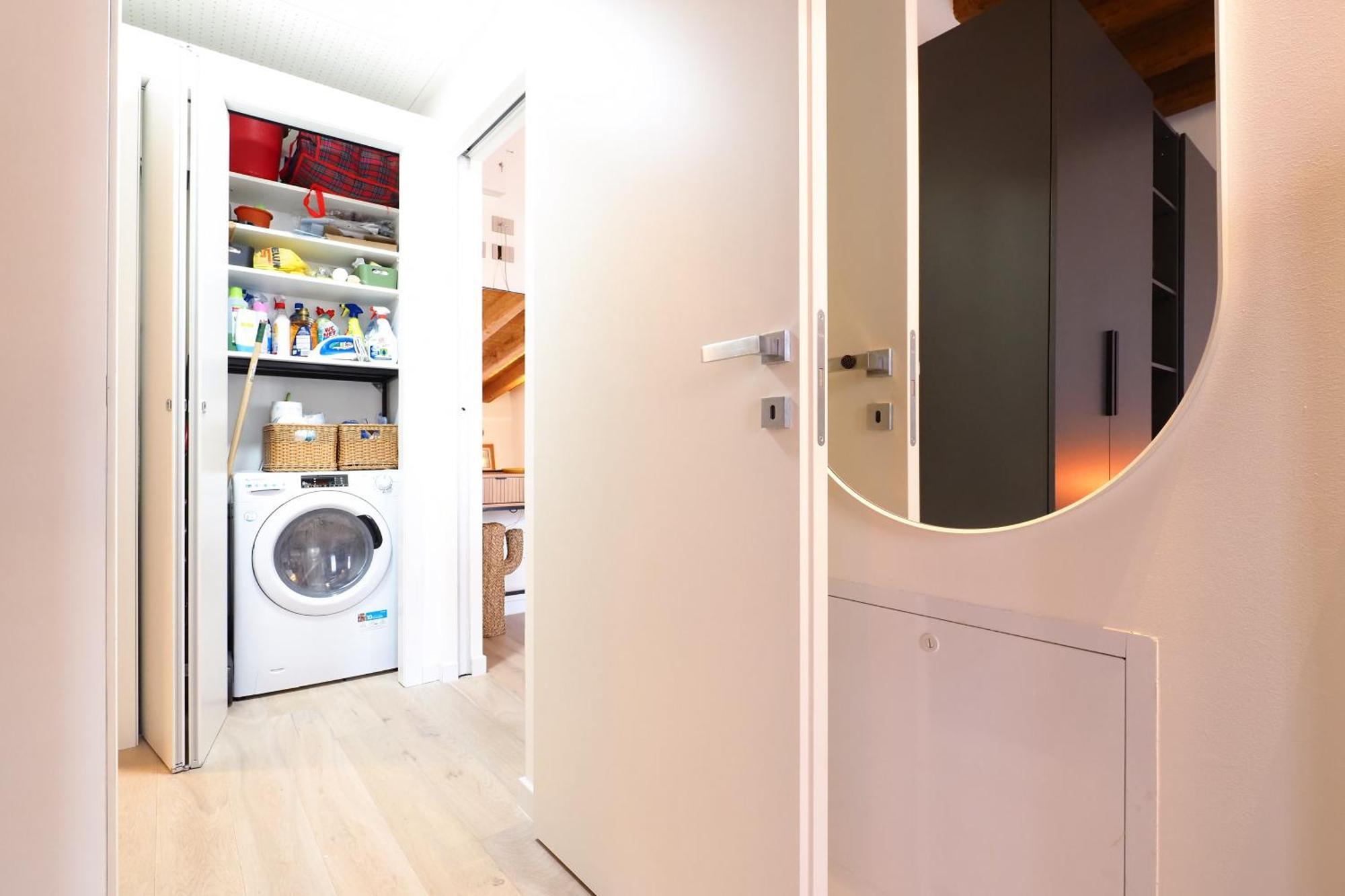 Primopiano - Zumbini Apartman Milánó Kültér fotó