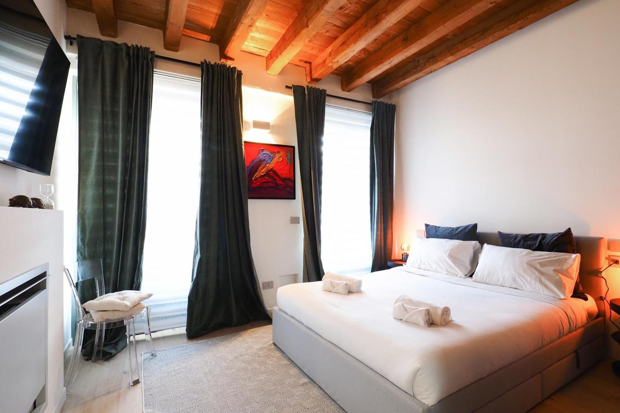 Primopiano - Zumbini Apartman Milánó Kültér fotó
