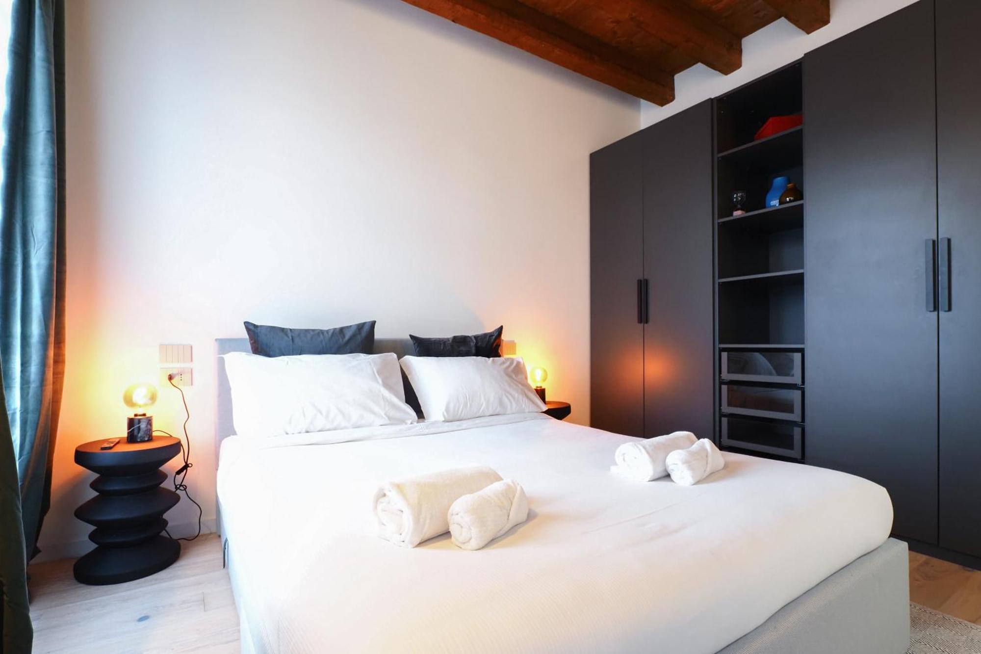 Primopiano - Zumbini Apartman Milánó Kültér fotó